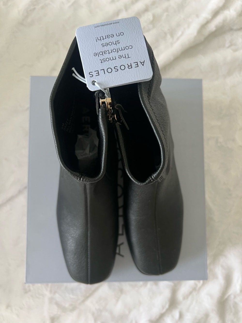 AEROSOLES Black Leather Ankle Booties